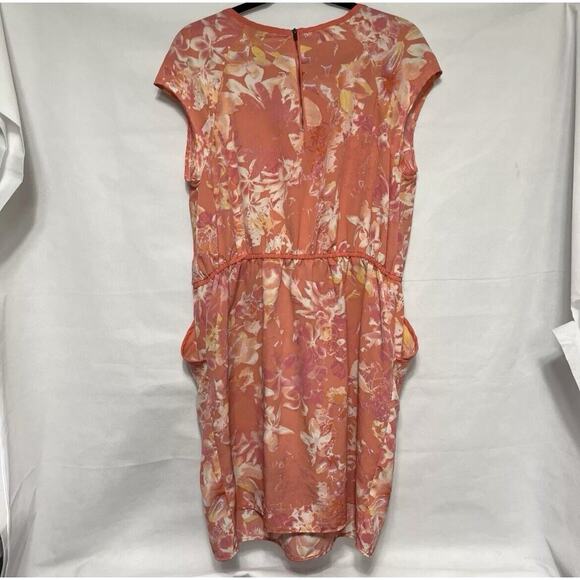 Mossimo Dress Size XL Knee Length Floral Pattern With Pockets - Picture 10 of 10